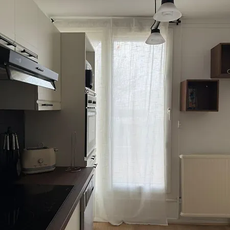Appartement Duplex Moderne, Terrasse Privee A Evreux
