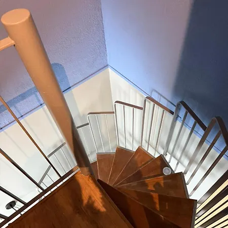 Duplex 6 Pers Moderne Et Equipe Avec Terrasse Évreux