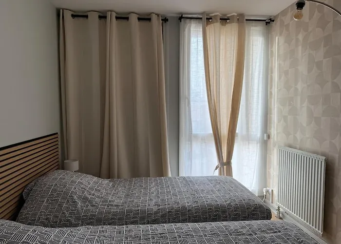 Duplex 6 Pers Moderne Et Equipe Avec Terrasse