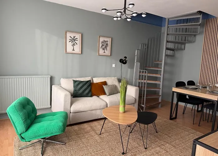 Duplex 6 Pers Moderne Et Equipe Avec Terrasse